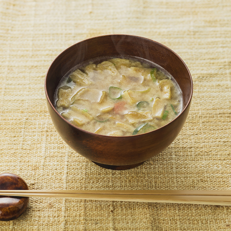 Onion Miso Soup and Pork Miso Soup made with Kawabata Miso from Awaji Island (freeze-dried)